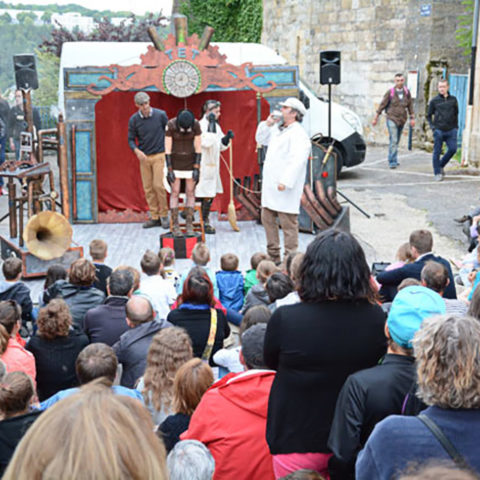 Spectacle steampunk Le Théâtre des Expériences Temporelles de Rêves Temporels au festival RenaissanceS