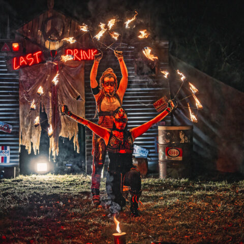 Wasteland Warriors, spectacle de feu post-apocalyptique - Compagnie Rêves Temporels