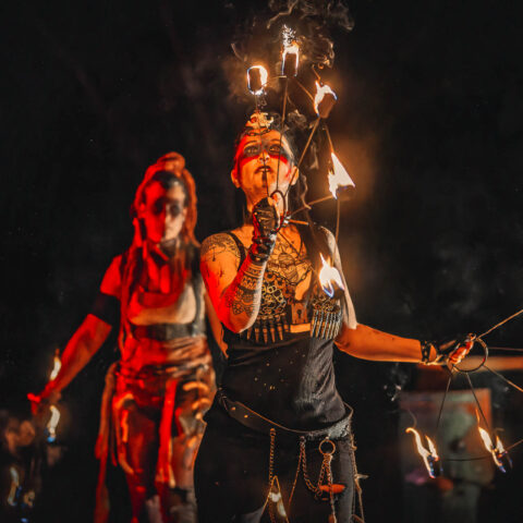 Wasteland Warriors, spectacle de feu post-apocalyptique - Compagnie Rêves Temporels