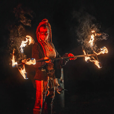 Wasteland Warriors, spectacle de feu post-apocalyptique - Compagnie Rêves Temporels