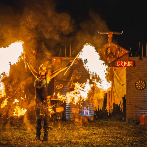 Wasteland Warriors, spectacle de feu post-apocalyptique - Compagnie Rêves Temporels